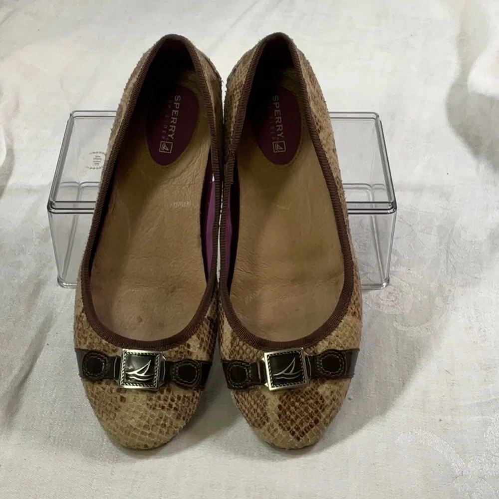 Sperry Snake Skin Leather Flat, Size 8